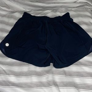 lululemon hotty-hot